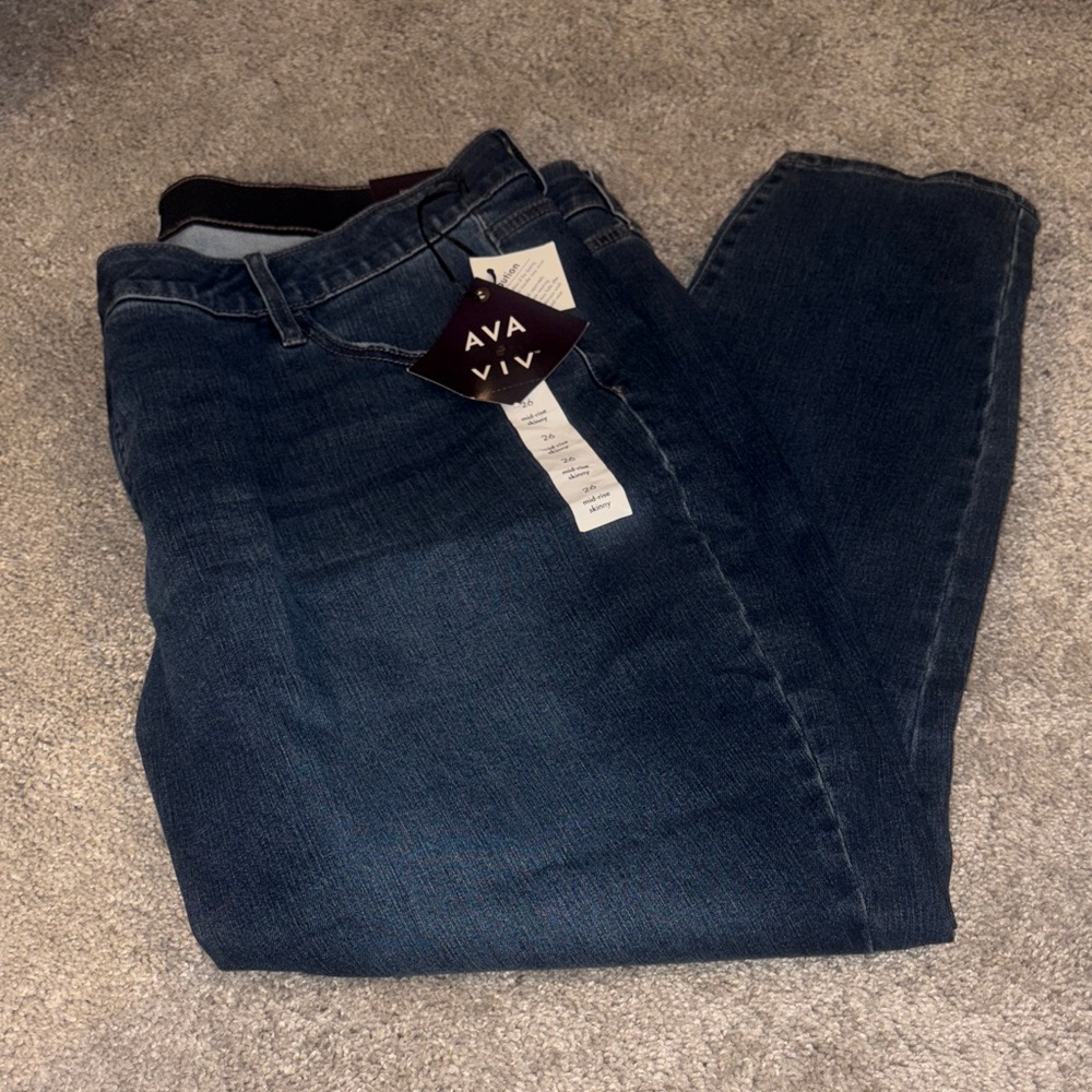 Ava & Viv Dark wash Blue High Rise skinny jeans new - Picture 3 of 7